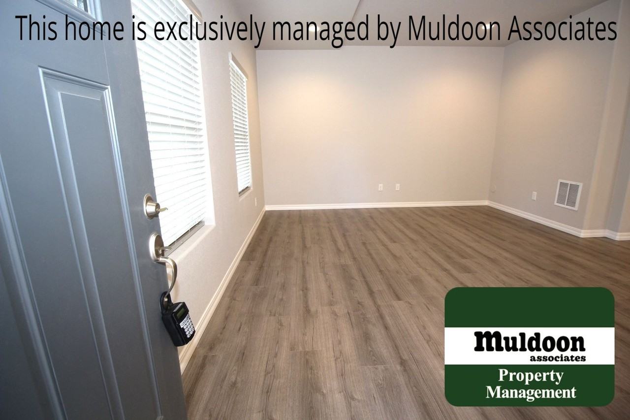 7525 Mount Elbert Pt - Photo 2 of 24