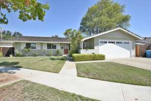 10510 Baywood Ct - Photo 1 of 1