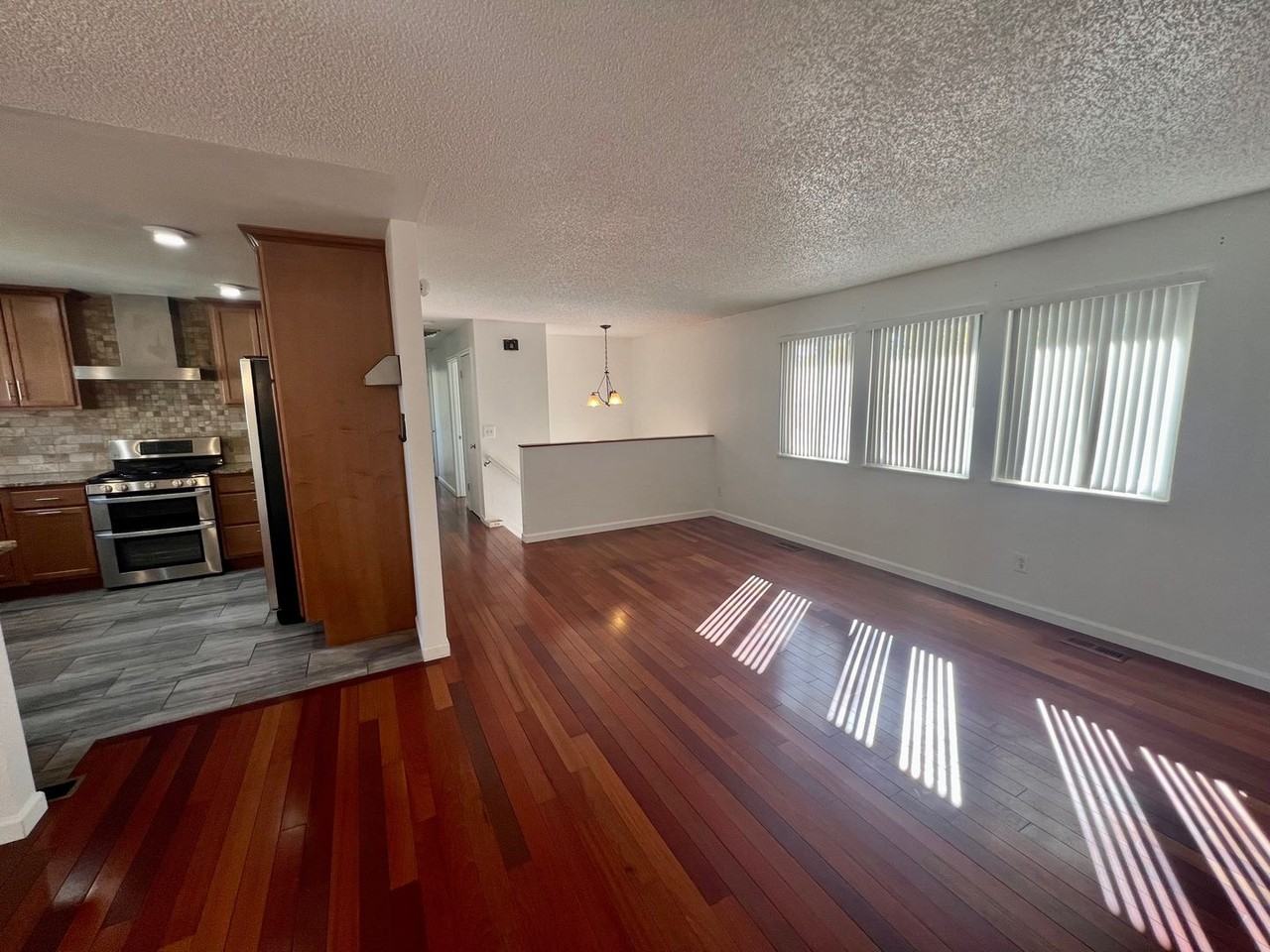 1544 S Fraser Way - Photo 6 of 30