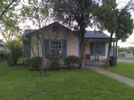 featured image of 2501 Proctor Ave