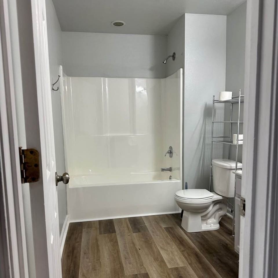 3205 Ludwig St - Photo 6 of 9