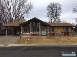 featured image of 2112 N 17th Cir