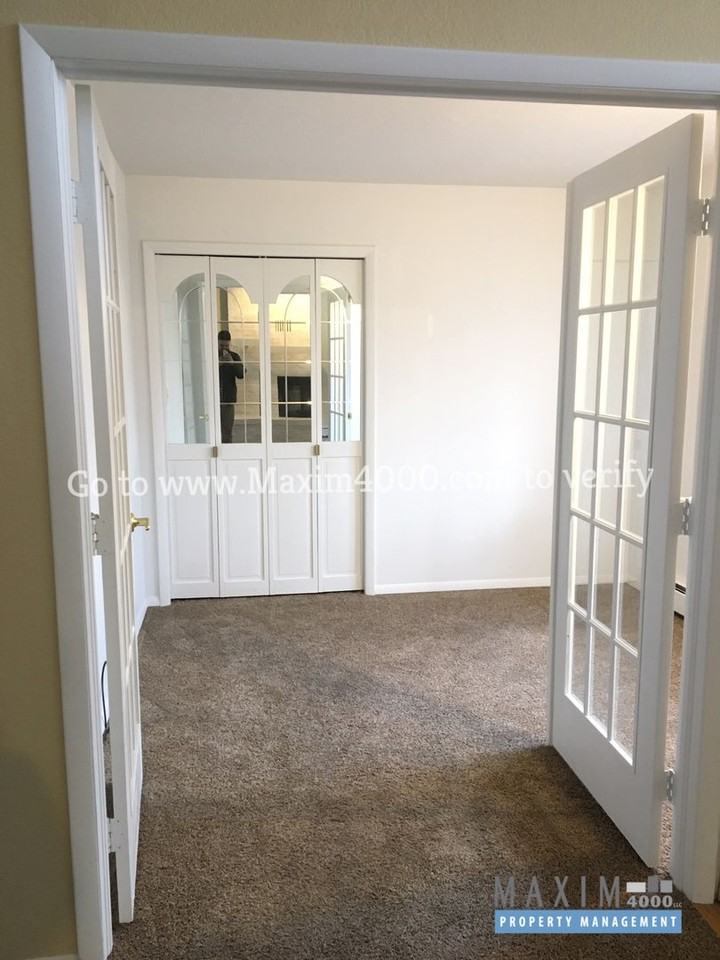 2112 N 17th Cir - Photo 7 of 16