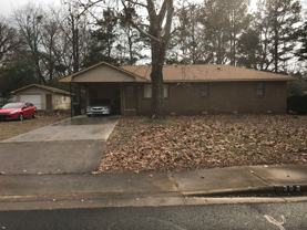 308 E Gum St - Photo 1 of 1