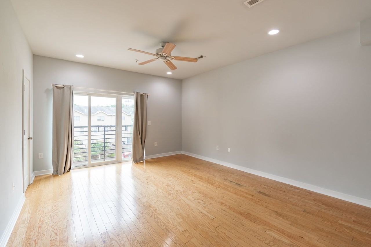 4124 Tower St - Photo 5 of 34