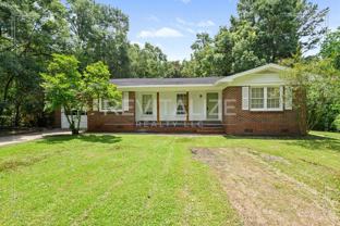 2505 Robin Hood Dr - Photo 1 of 1