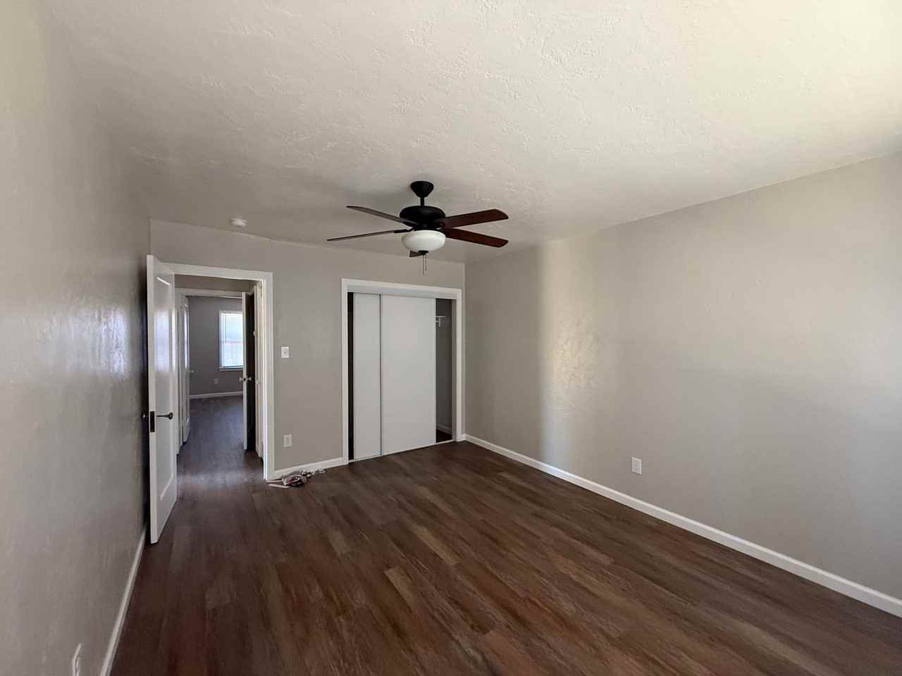 535 W Rose St - Photo 6 of 8