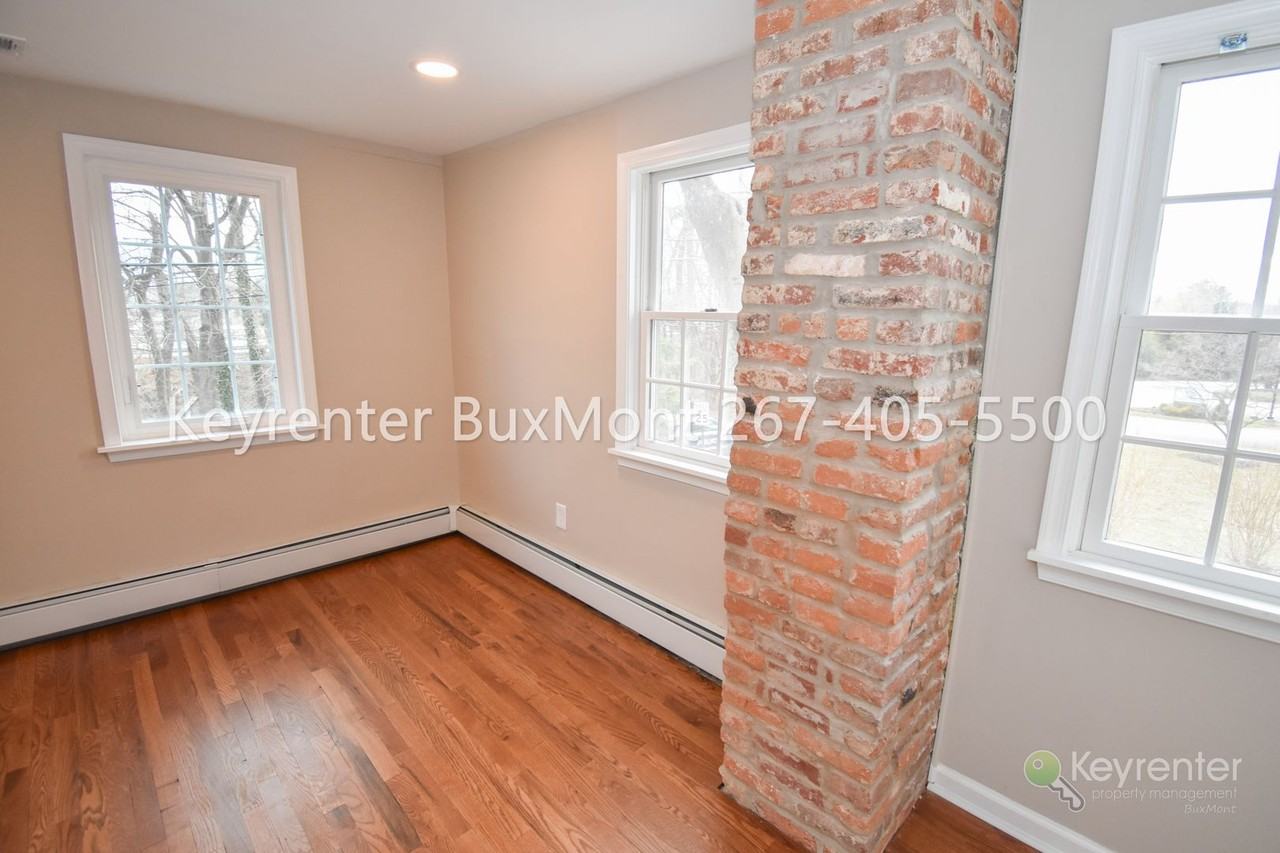 1022 Old Valley Forge Rd - Photo 7 of 20
