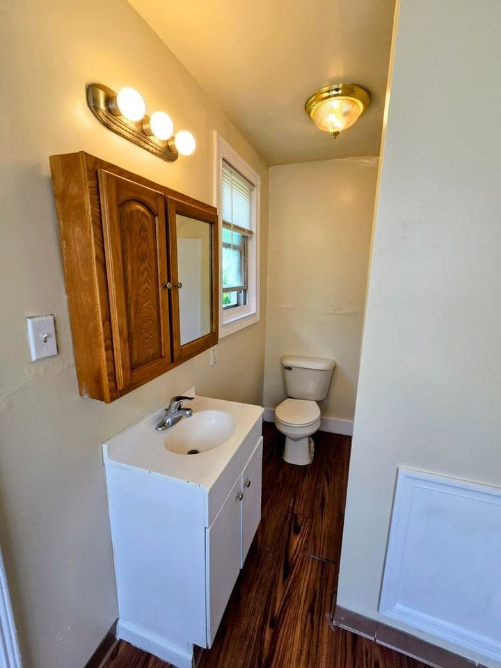 524 N 5th St - Photo 6 of 9