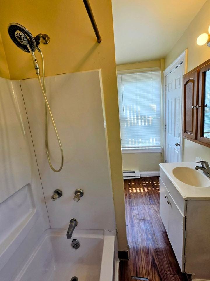 524 N 5th St - Photo 7 of 9