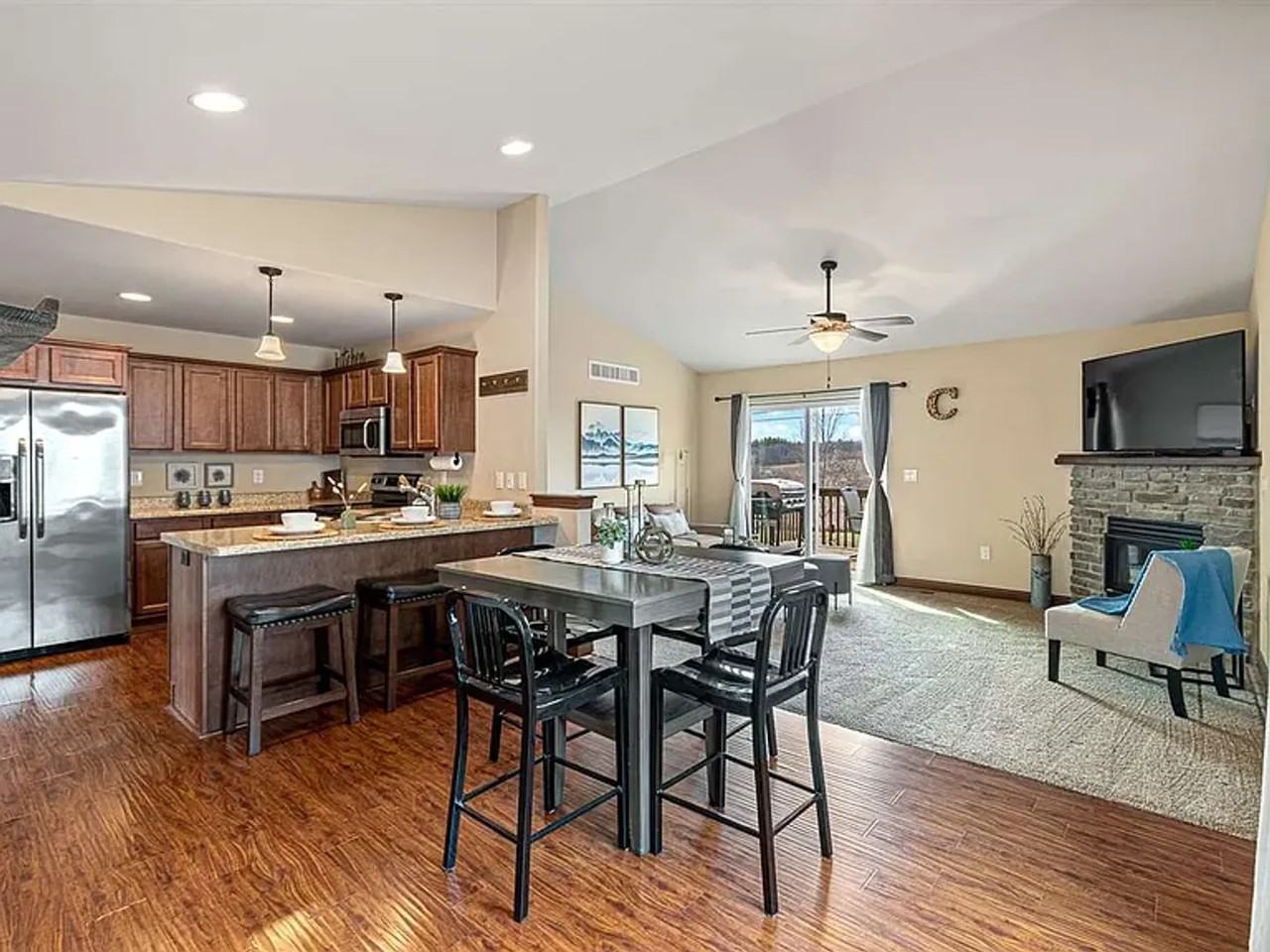 457 Bainberry St - Photo 5 of 21
