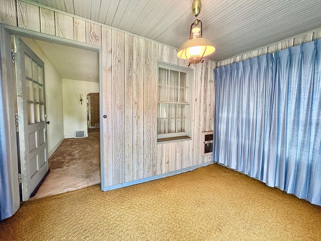 626 S Gladstone Ave - Photo 3 of 20