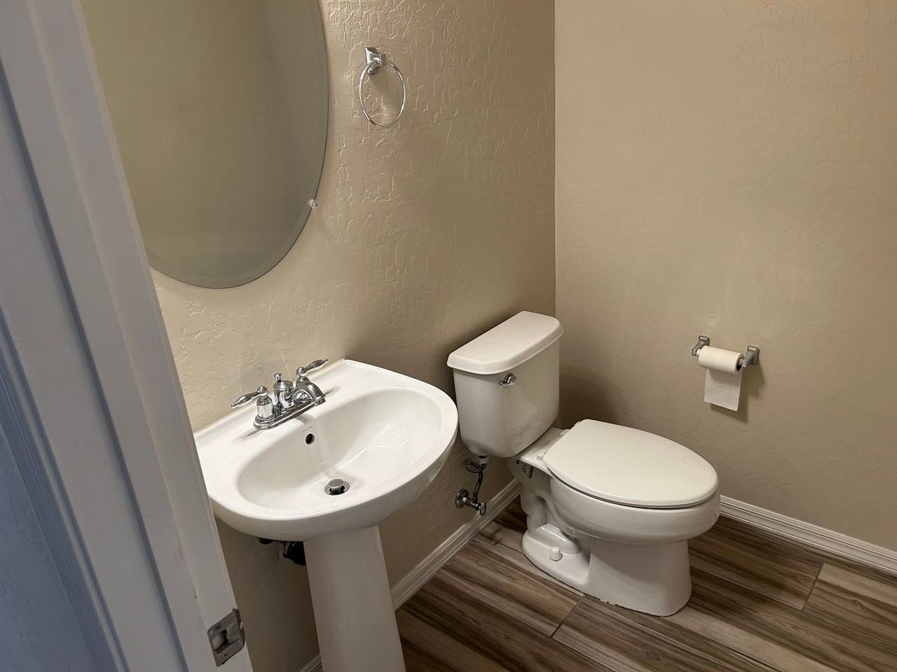 11908 Orense Dr - Photo 6 of 23