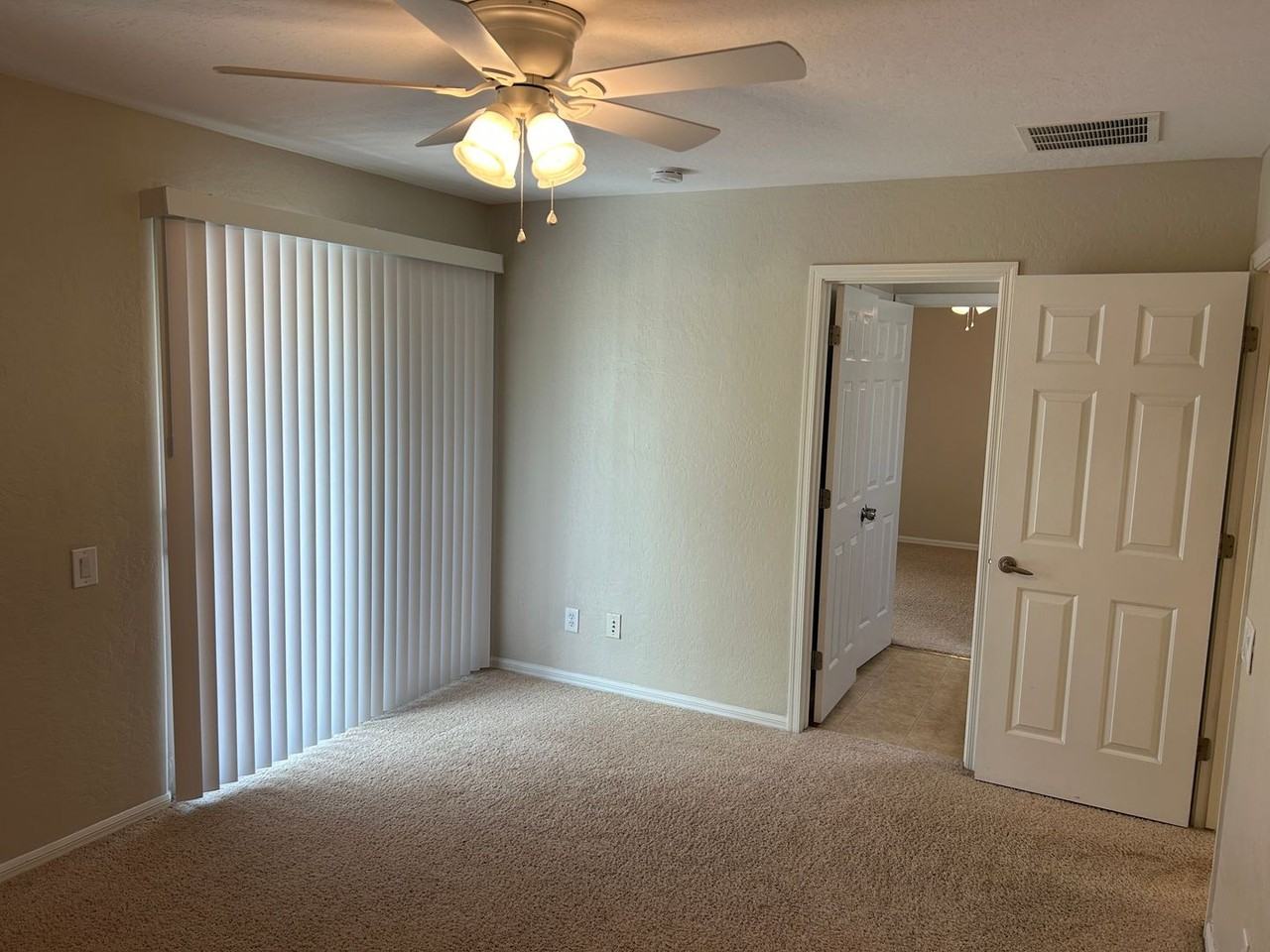 11908 Orense Dr - Photo 7 of 23