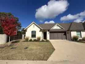 8406 Cambridge Rd - Photo 1 of 1