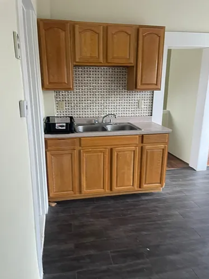 71 Tremont St - Photo 2 of 7