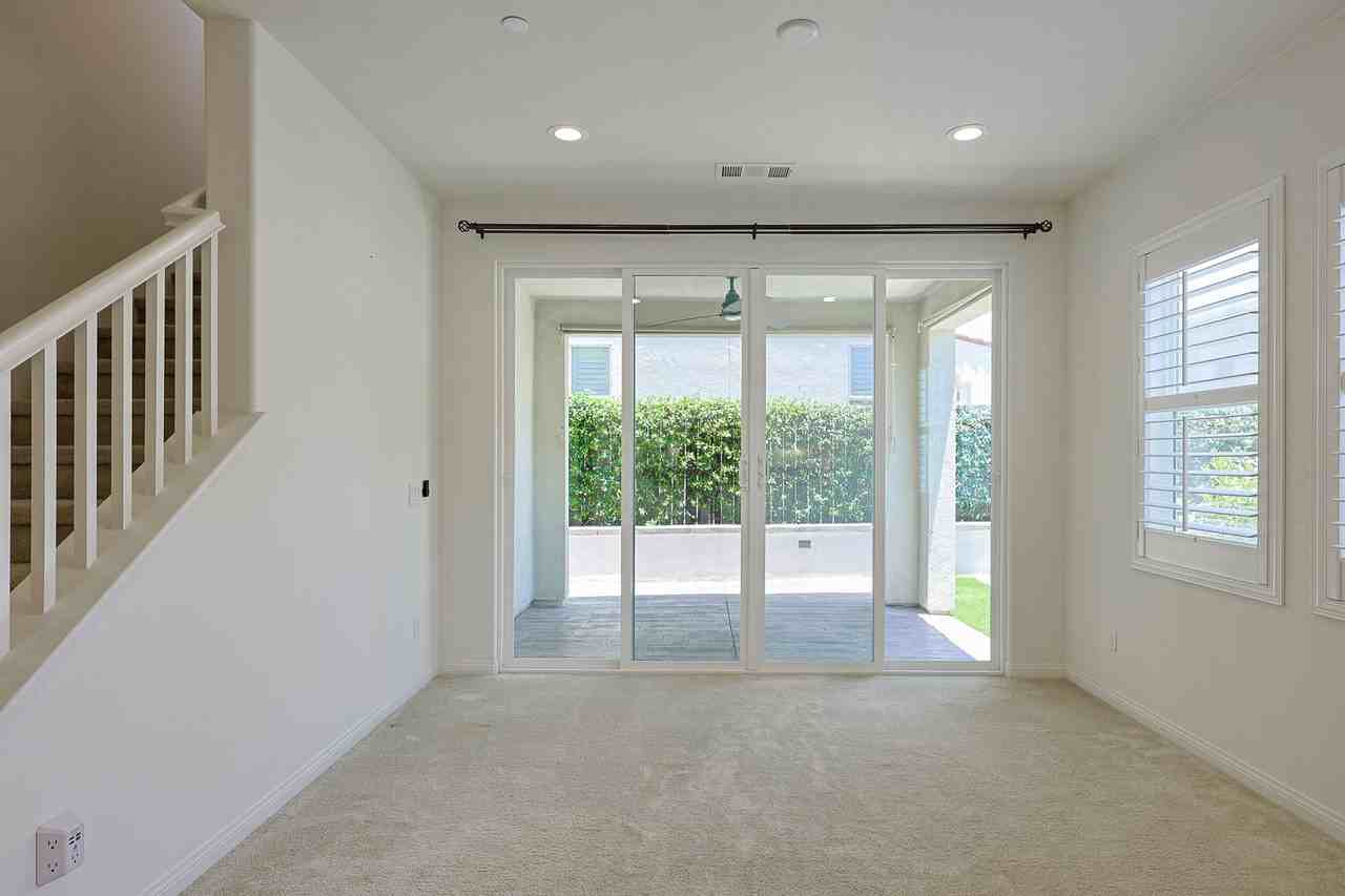 1098 Camino Levante - Photo 3 of 50