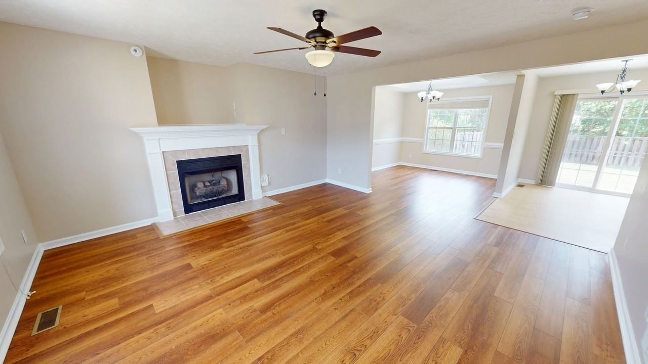4920 Headwind Dr - Photo 2 of 24