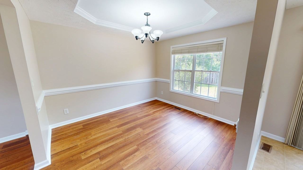 4920 Headwind Dr - Photo 5 of 24
