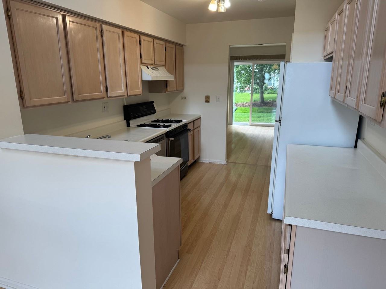 234 Birmingham Ct - Photo 5 of 13