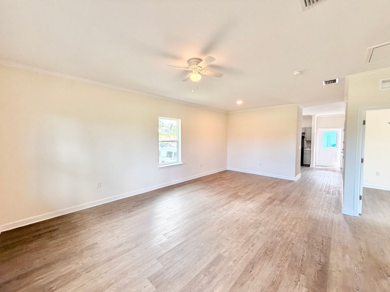 4861 Catalina Dr - Photo 2 of 14