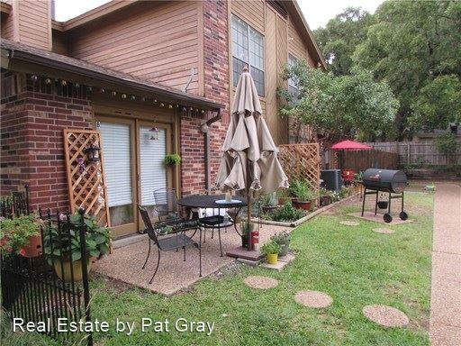 675 Harbor Dr #A - Photo 3 of 4