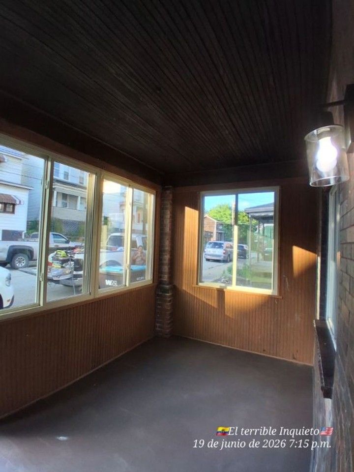 115 W 8th Ave - Photo 4 of 19