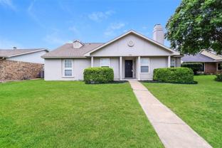 4204 Ireland Dr - Photo 1 of 1