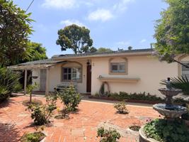 featured image of 1 Orlando Ct