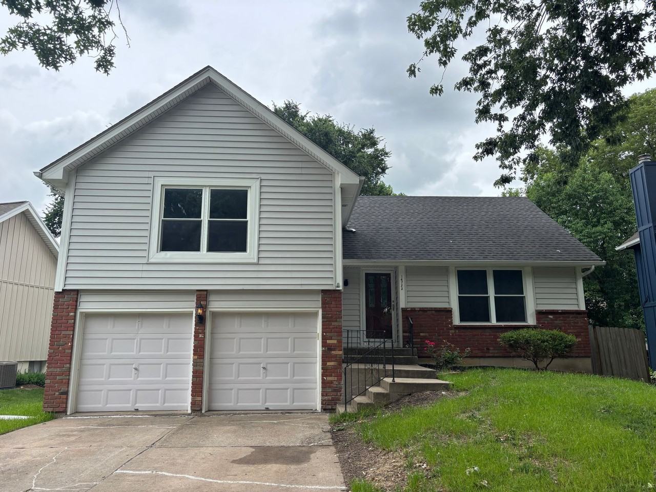 14723 S Wyandotte Dr