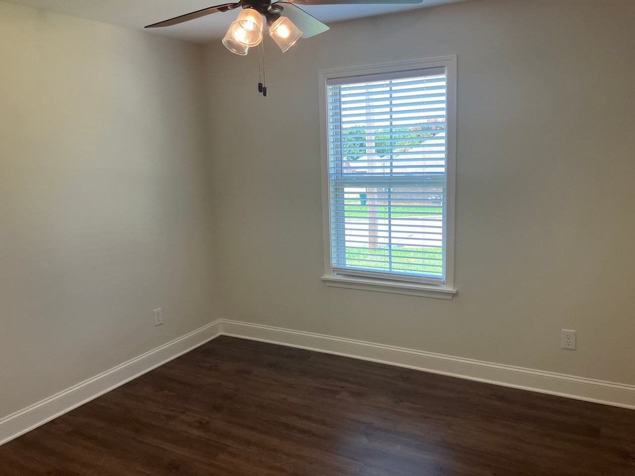 3316 Craigmont Cir - Photo 6 of 15