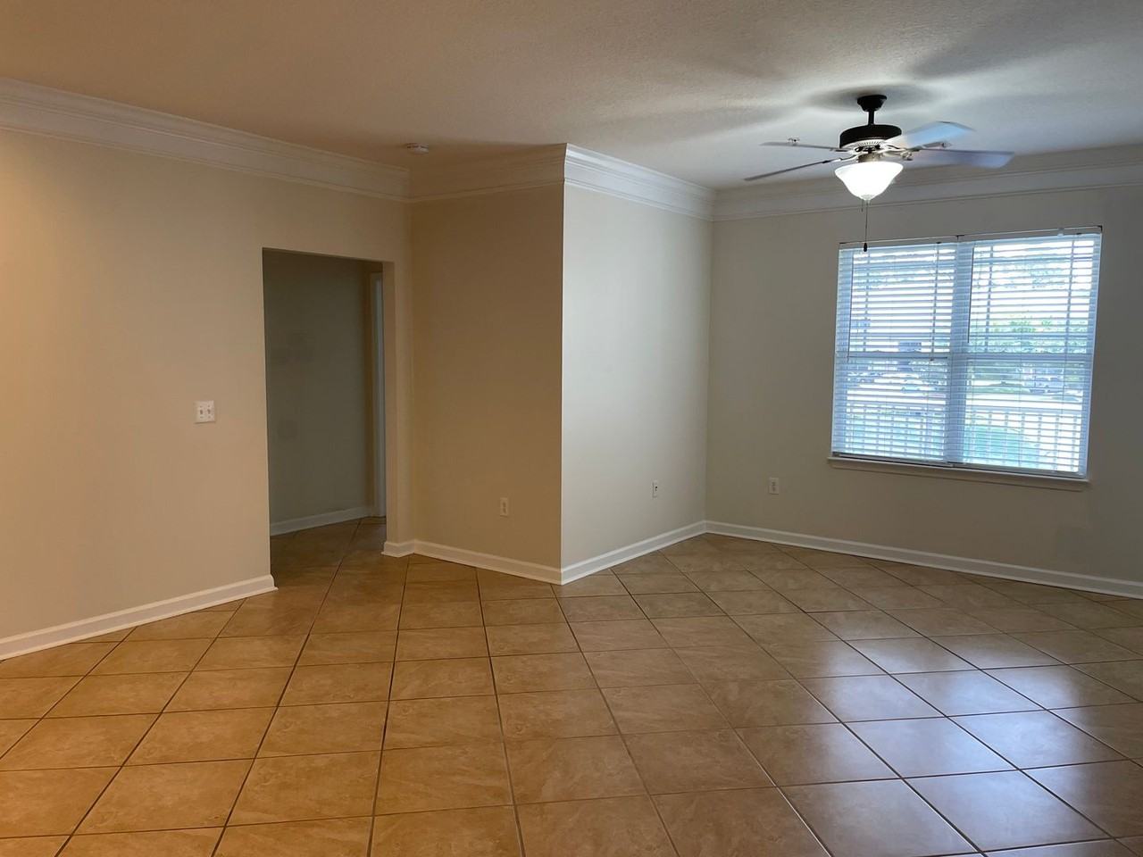 235 Woodlands Way #13 - Photo 5 of 47