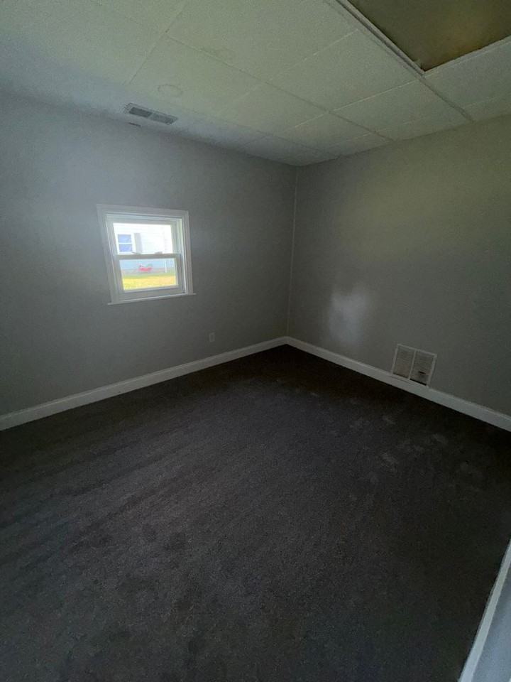 1410 Ewing Ave - Photo 6 of 8