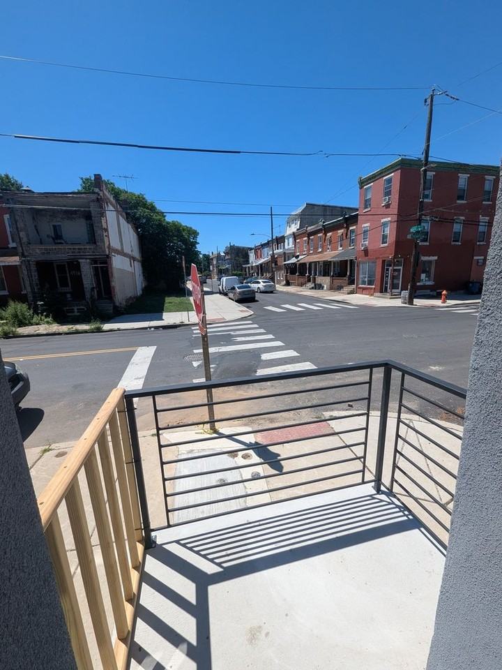 4995 W. Thompson St. - Photo 2 of 20