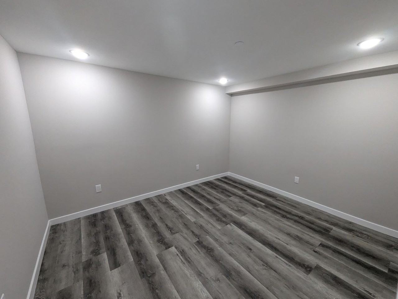 4995 W. Thompson St. - Photo 4 of 20