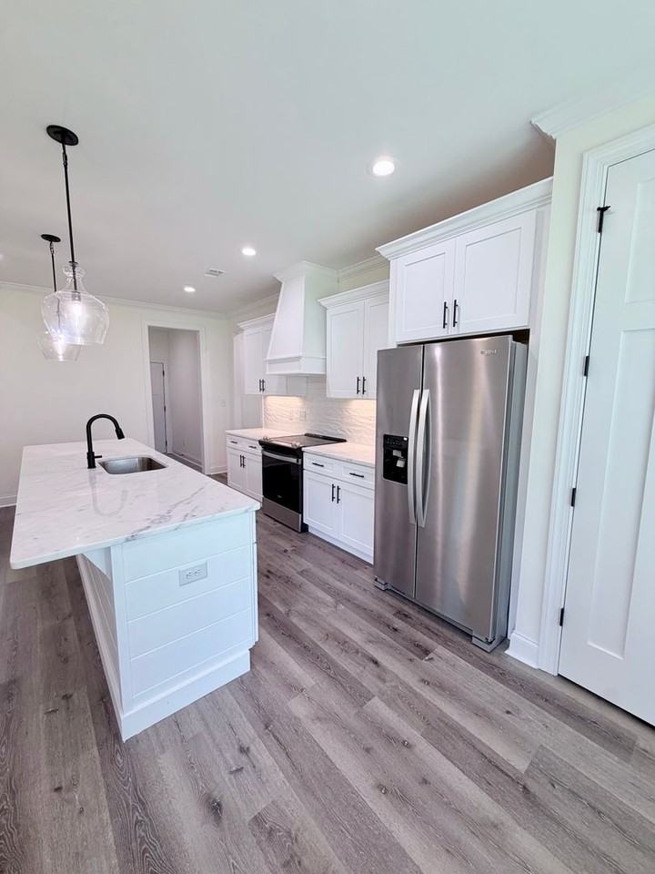 424 Cannon Point Dr - Photo 7 of 27