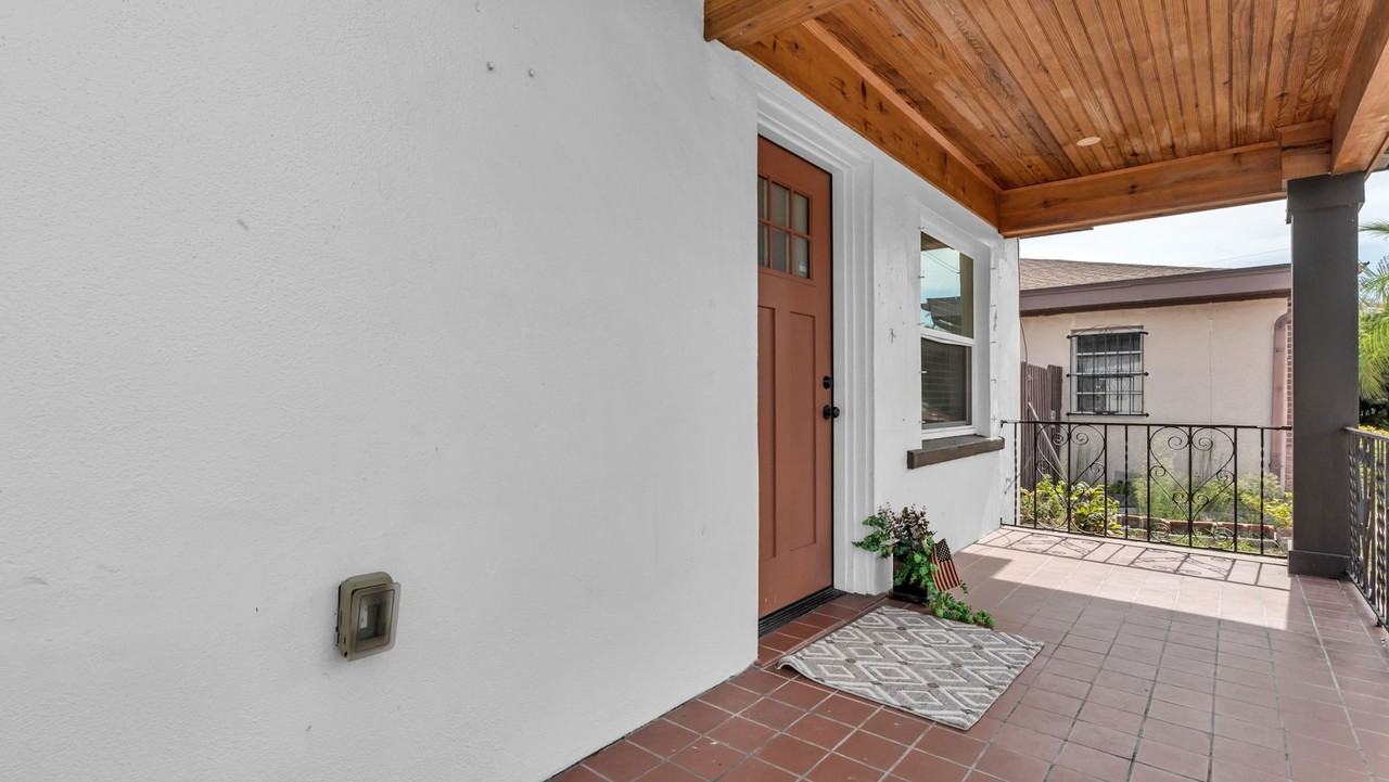 2906 W Nassau St - Photo 4 of 31