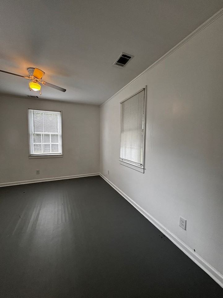 114 Calvary Dr - Photo 7 of 13
