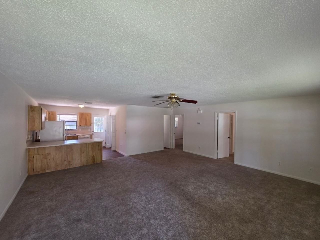 1512 Juniper Dr - Photo 3 of 14