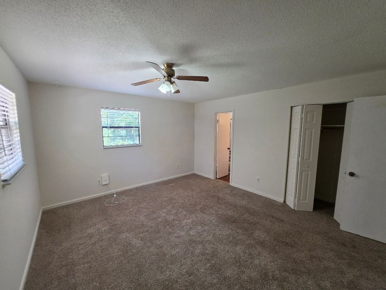 1512 Juniper Dr - Photo 6 of 14