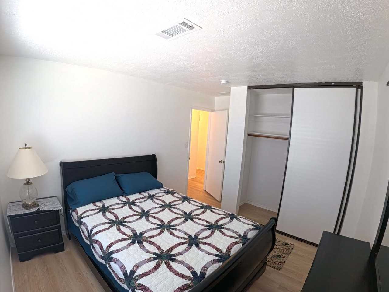 2550 Rosswood Dr Se - Photo 6 of 12