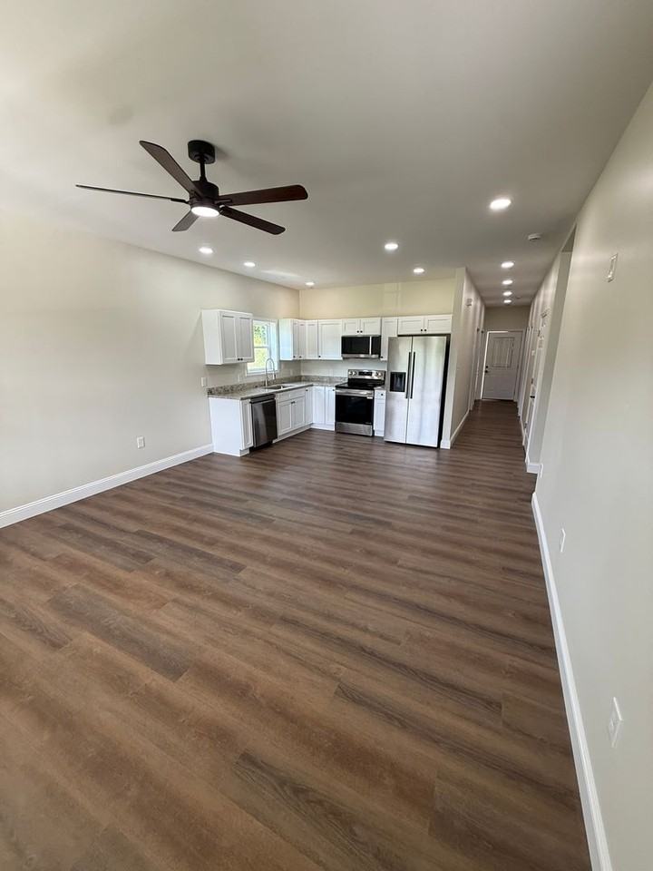 1355 Joe Stephens Rd - Photo 6 of 32
