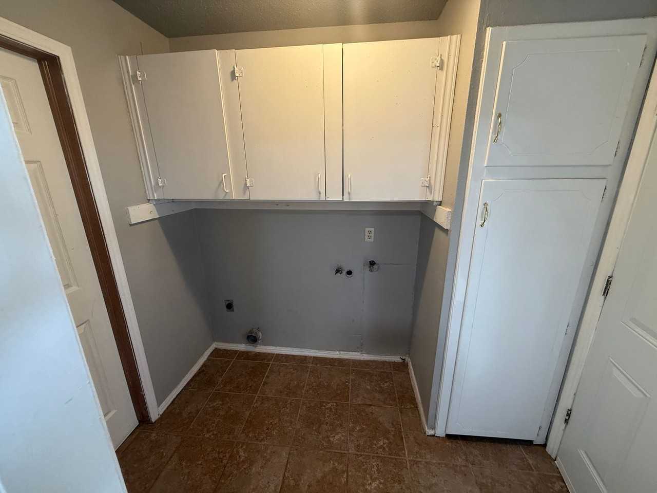 1700 N Janeway Ave - Photo 6 of 16