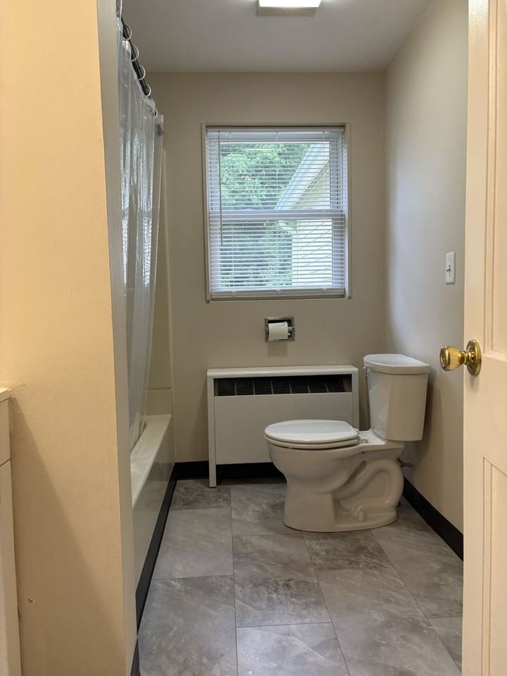 33 Lansingville Rd - Photo 5 of 9