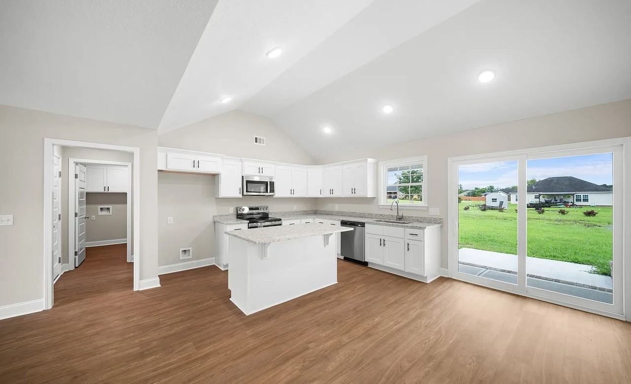 106 Enclave Ct - Photo 3 of 18