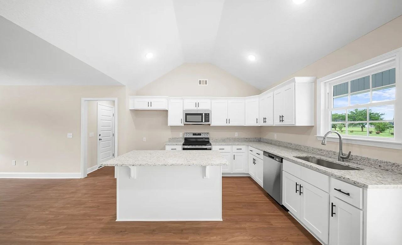 106 Enclave Ct - Photo 5 of 18