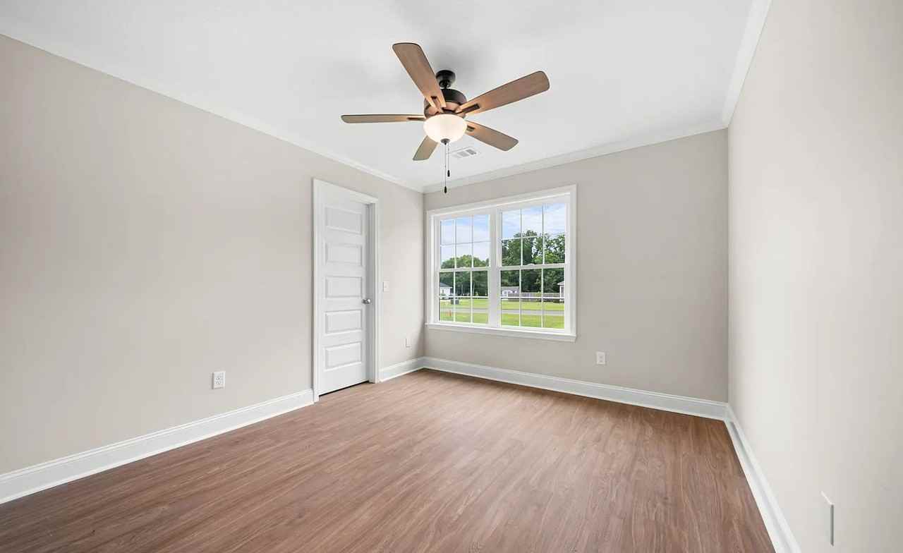 106 Enclave Ct - Photo 6 of 18