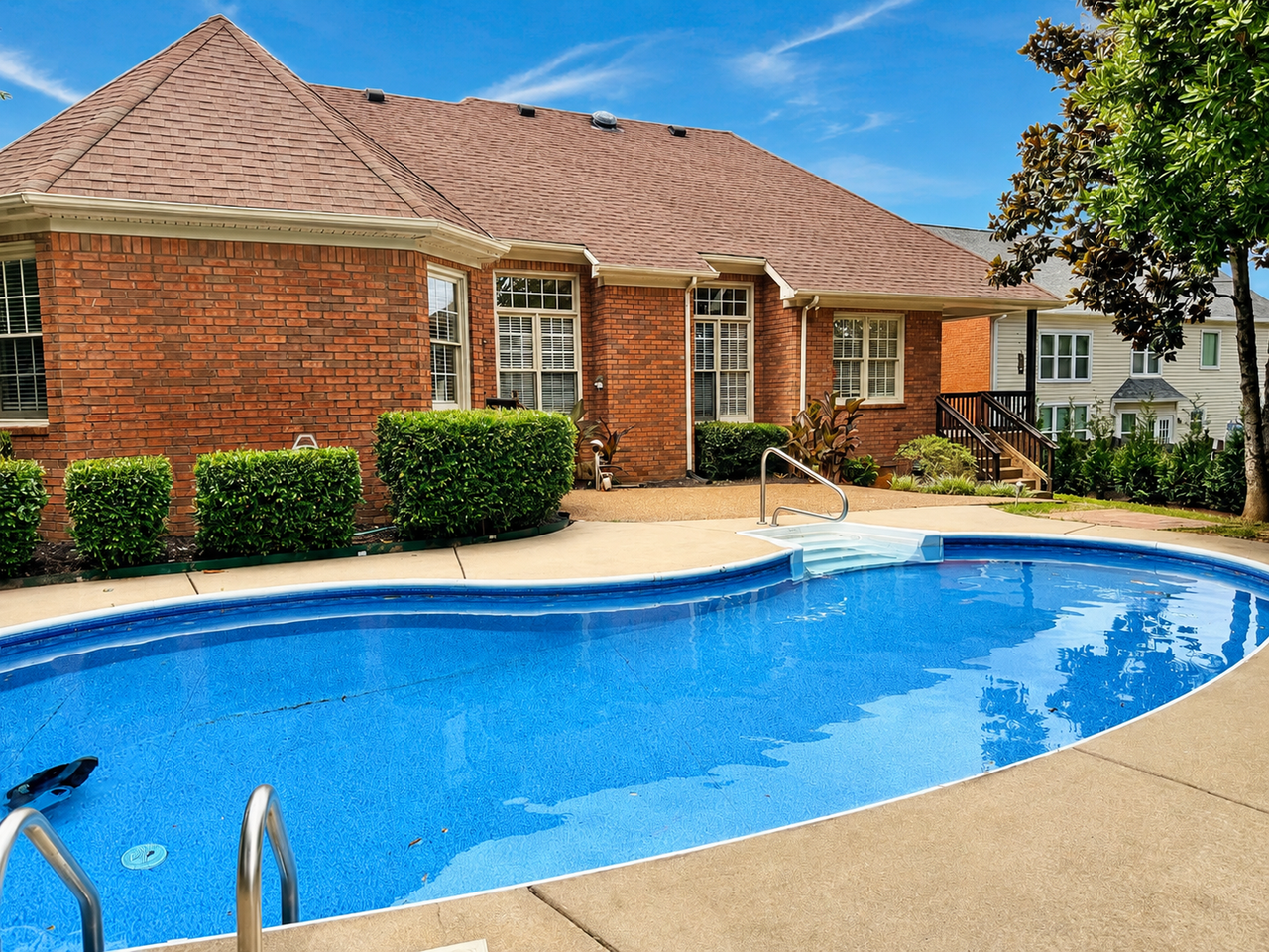 1013 Langley Ct - Photo 3 of 3