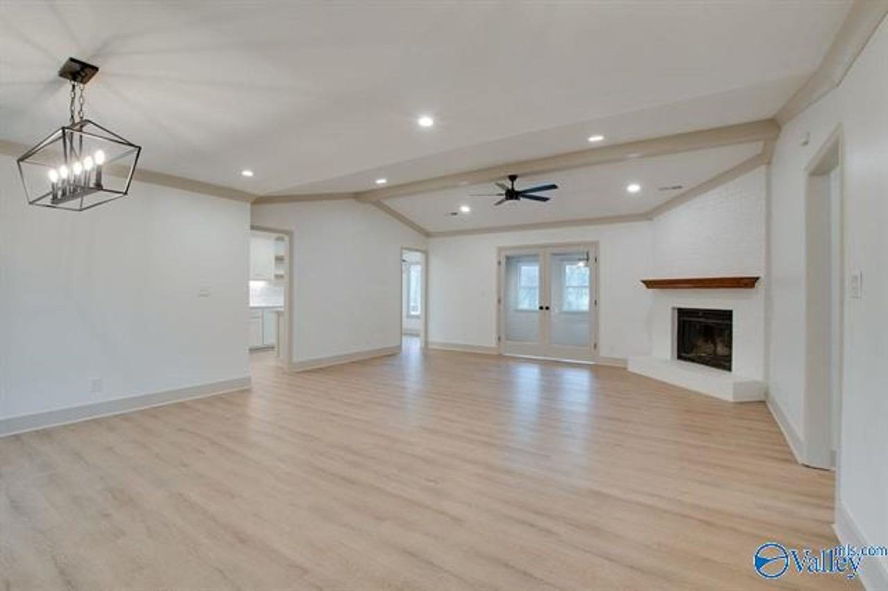 2042 Rosebury Ln Sw - Photo 2 of 22