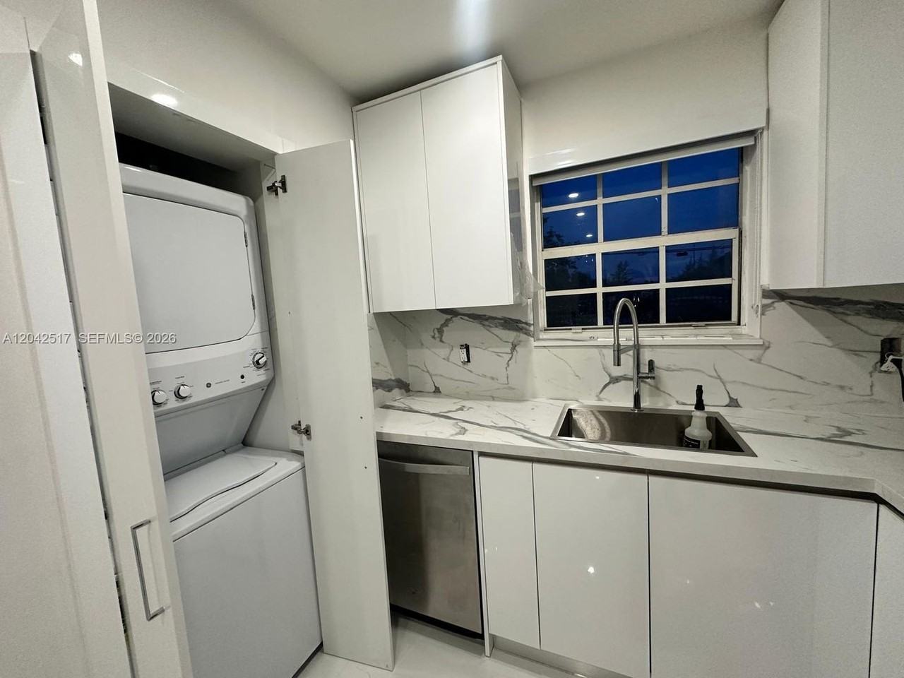 1270 Nw 111th St - Photo 2 of 12